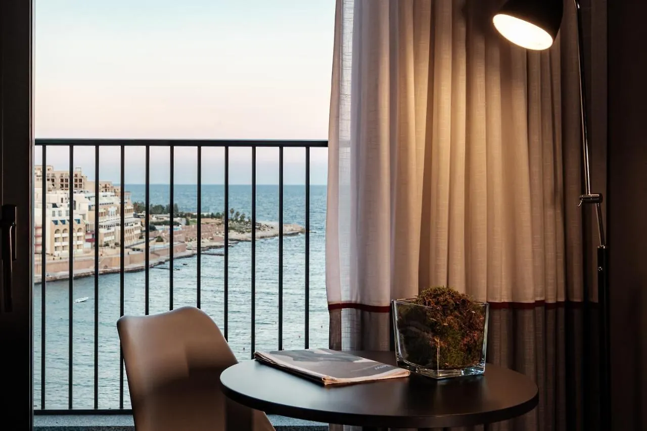 Be.Hotel Saint Julian's Hotel
