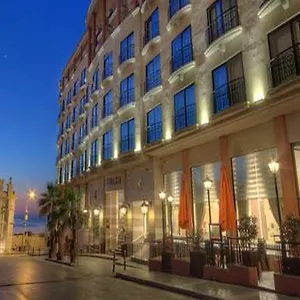Golden Tulip Vivaldi Saint Julian's